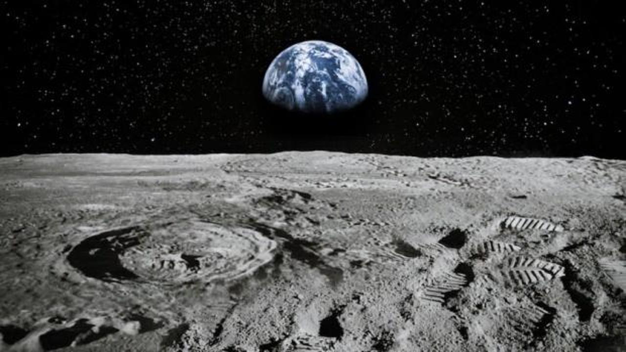 SpaceX'in çılgın projesi: Ay'da araba yarışı