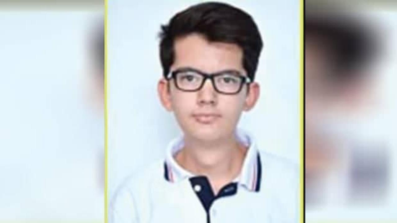Lise öğrencisi genç koronavirüsten hayatını kaybetti