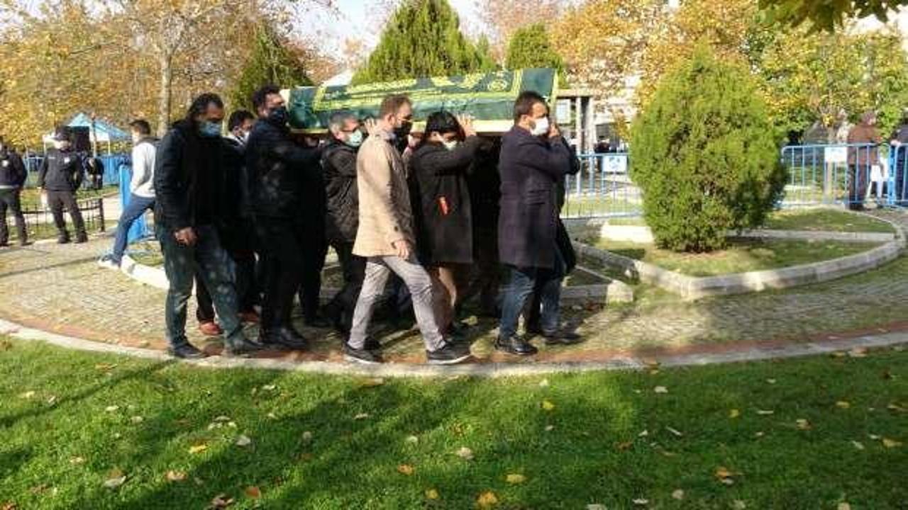 Mahmut Sami Ramazanoğlu'nun son halifelerinden Erenköylü Hacı Hikmet Tuzkaya toprağa verildi