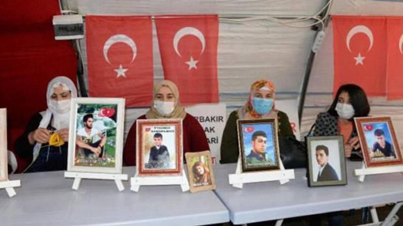 Evlatlarına kavuşan ailelerden n&ouml;betteki ailelere destek