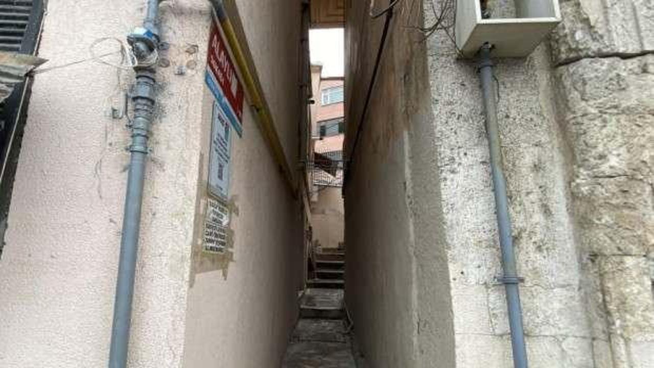 İşte İstanbul&rsquo;un en dar sokağı: Tam 89 santimetre