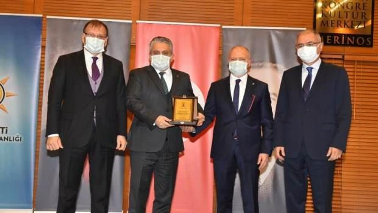 AK Parti Bursa'da devir teslim töreni
