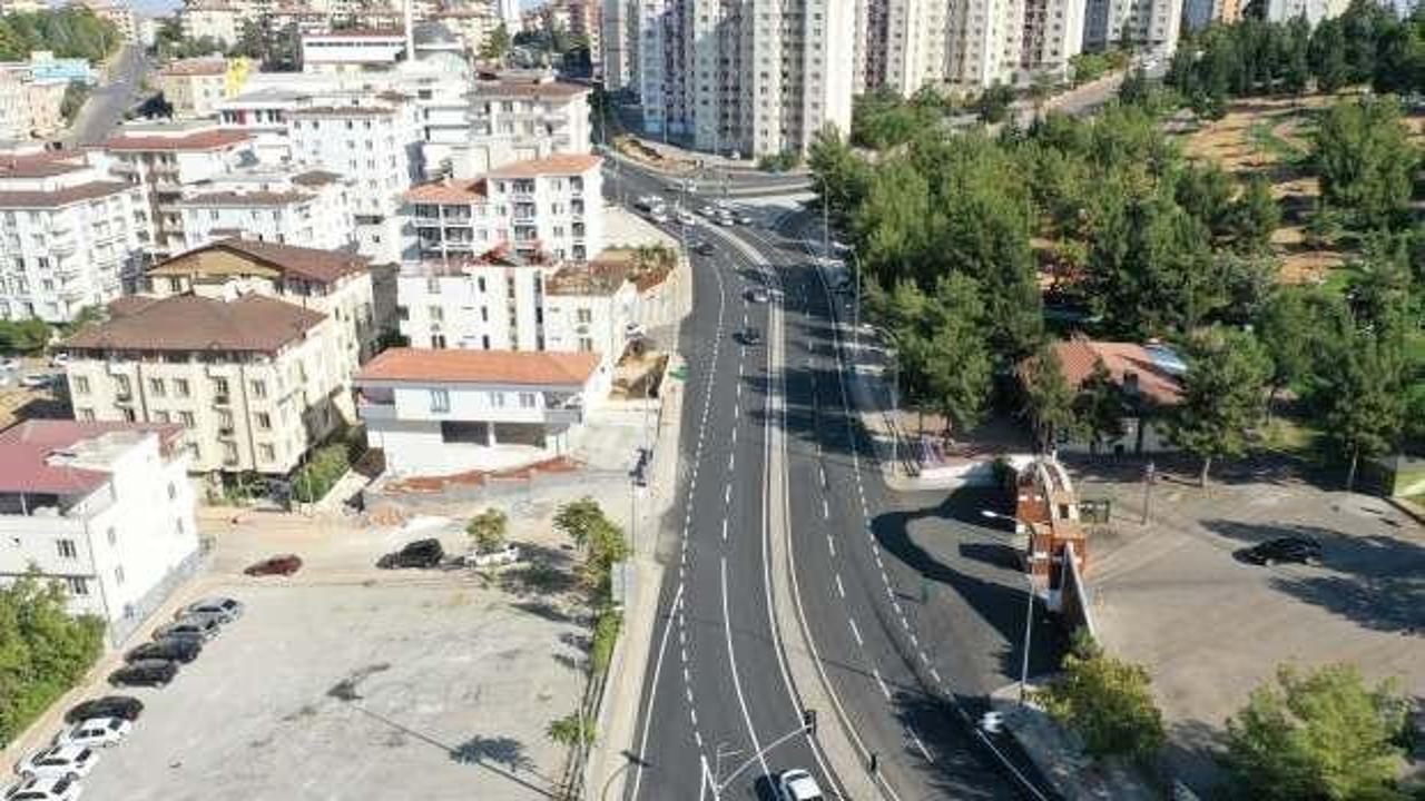 Büyükşehir, yol çalışmaları kapsamında 258 bin ton asfalt kullandı
