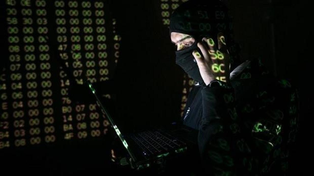 Salgının en yaygın siber suçu zararlı yazılım bulaştırma oldu