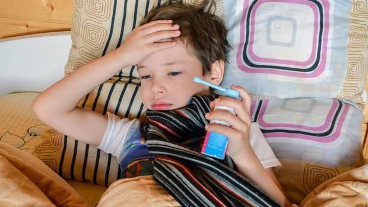 Uzmanlar ebeveynleri uyardı: ''Çocuğunuz nezle değil, soğuk alerjisi olabilir''