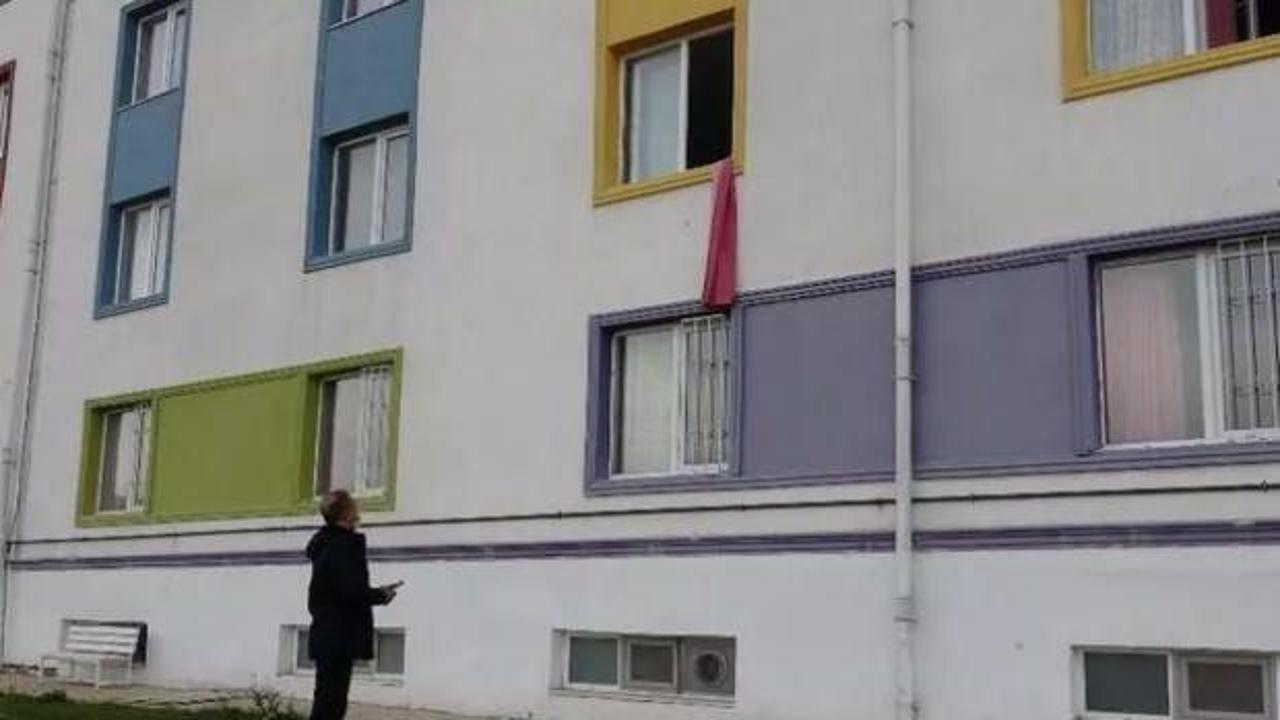 Filmleri aratmayan olay! 17 yaşındaki korona hastası yurttan b&ouml;yle ka&ccedil;tı