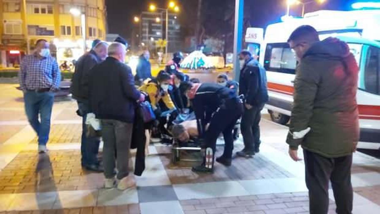 Sarhoş şahıs belediyeye giremeyince soyundu