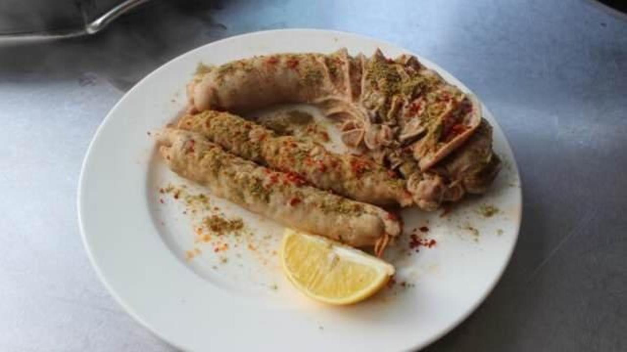 Sosyal medyadan g&ouml;rd&uuml;ğ&uuml; şırdan ve mumbarın ustası oldu