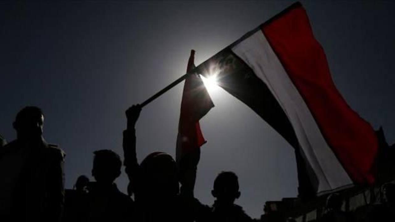 Yemen'in Ebyen ilindeki aşiretler, BAE destekli milislerin il merkezinden çekilmesini istedi
