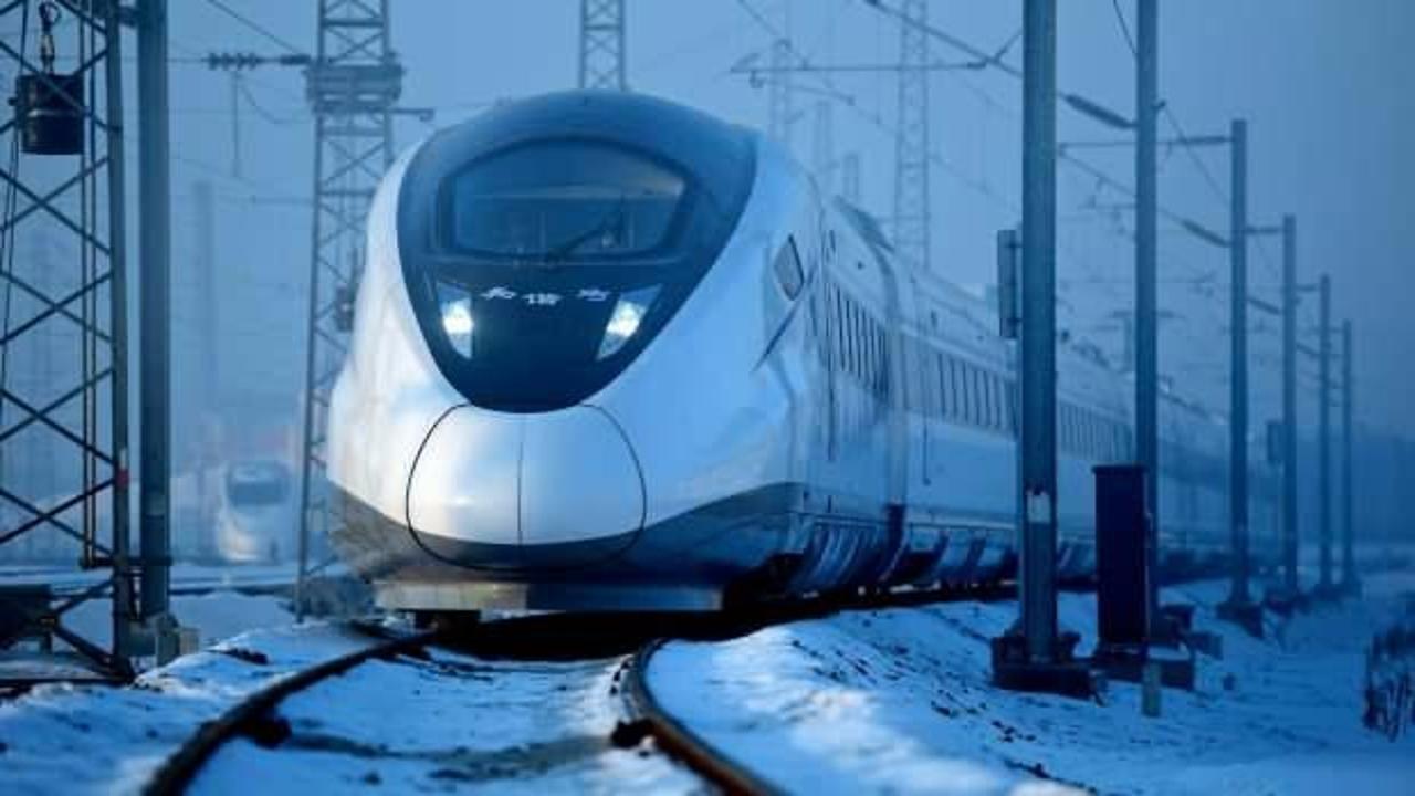 Çin’de -40 derecede çalışan yüksek hızlı tren seferlerine başladı
