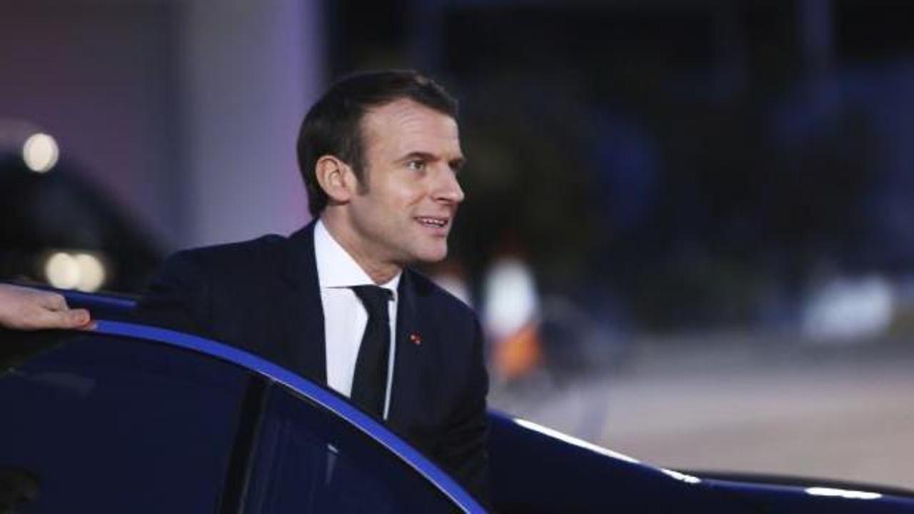Fransa’da Macron’un kabinesine güven azalıyor