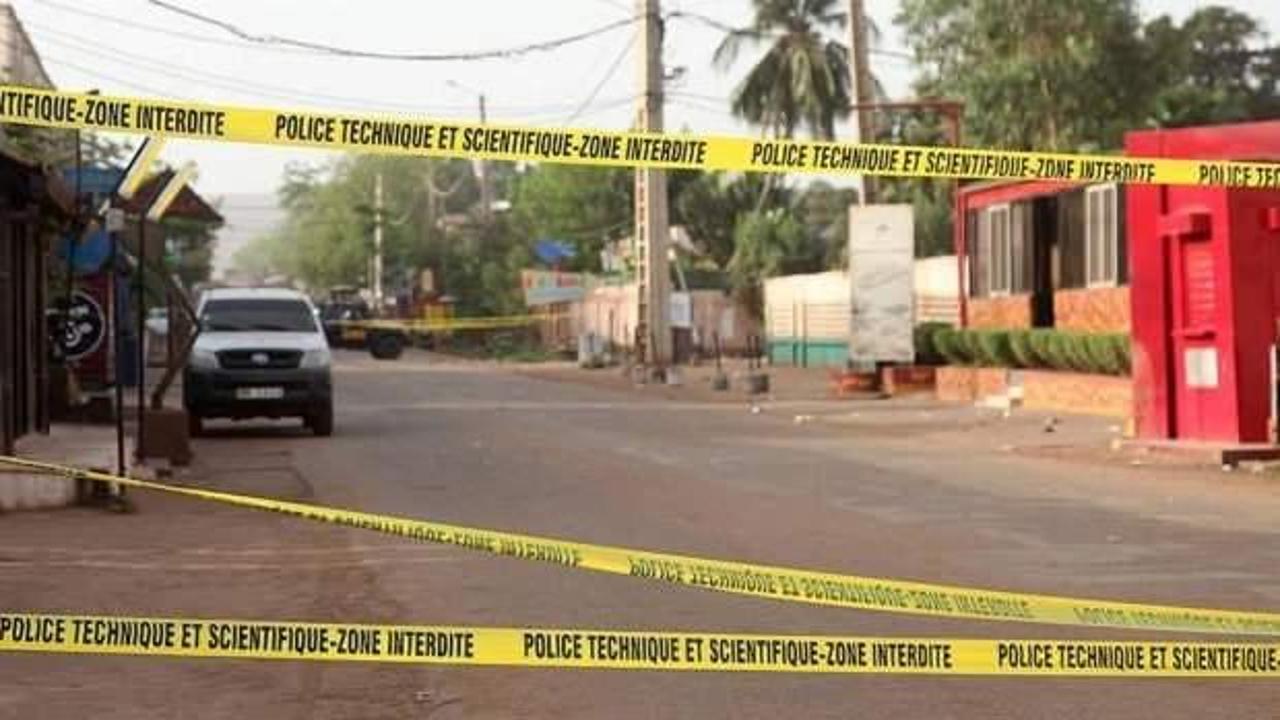 Mali'de en az 100 kişinin hayatını kaybettiği saldırıdan Fransa sorumlu tutuluyor