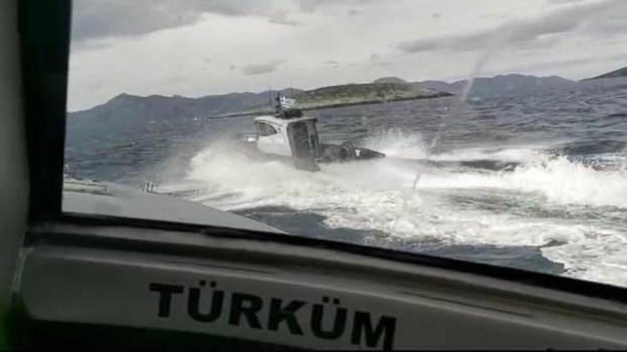 Yunan botları Kardak açıklarında Türk kara sularını ihlal etti