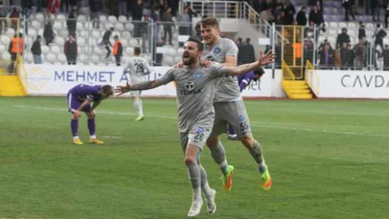 Adana Demirspor, Kaan Kanak'ı renklerine bağladı