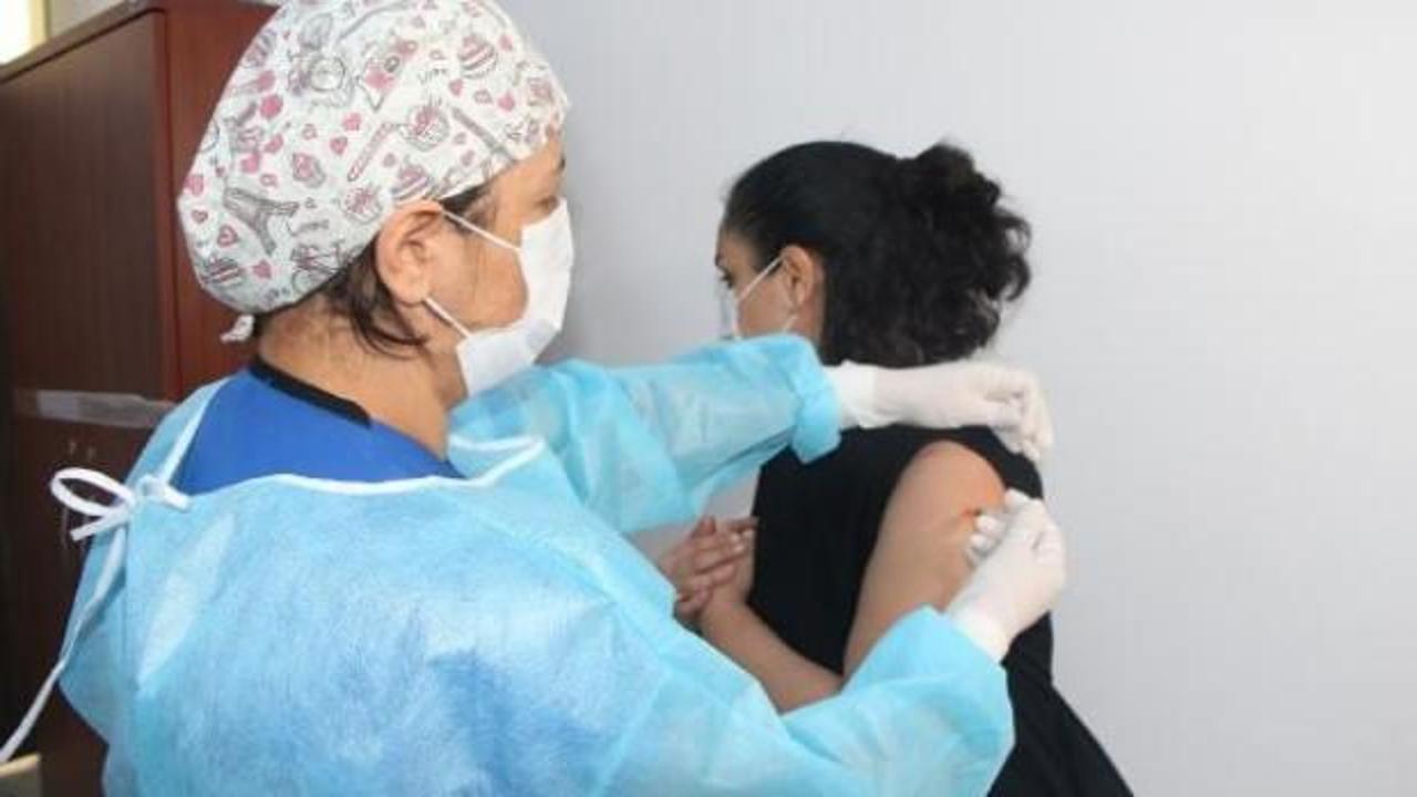 Bilim Kurulu Üyesi Çin aşısının yan etkilerini açıkladı!