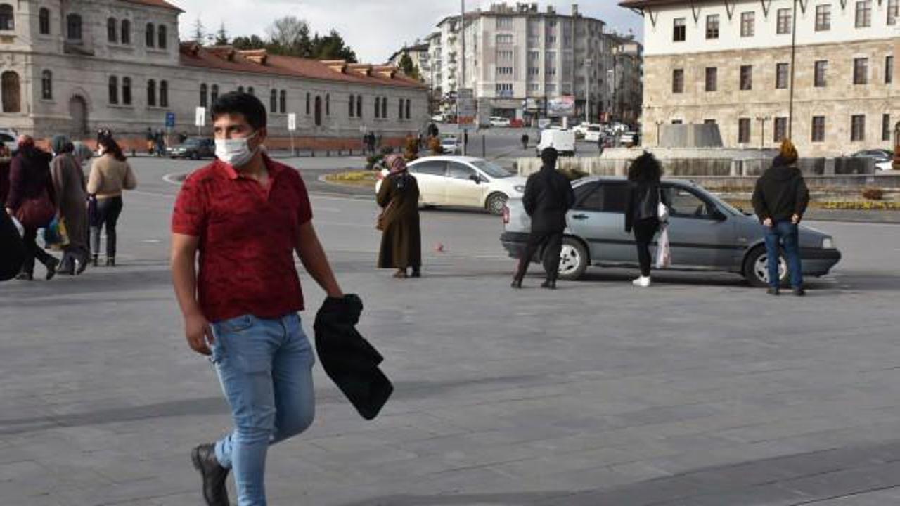 Sivas'ta 18 dereceyle son 91 yılın sıcaklık reokru kırıldı