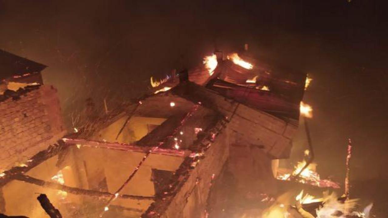 Trabzon'un Araklı ilçesindeki yangın kontrol altına alındı