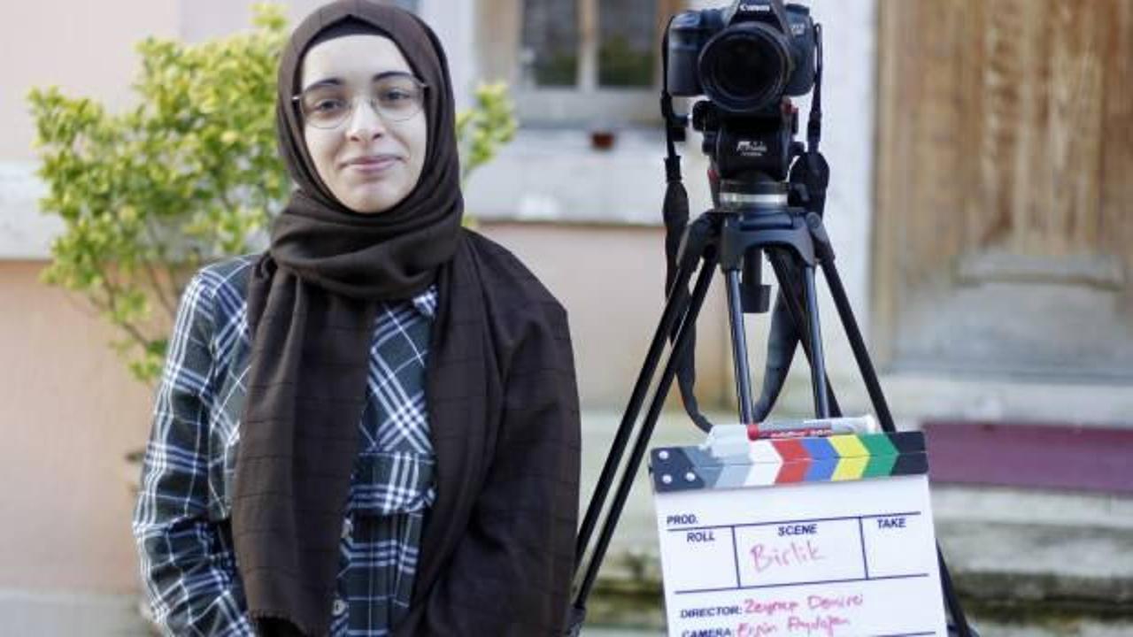 Esenler'de yaşayan 21 yaşındaki Zeynep Hilal Demirci 4 senaryo ödülü kazandı!