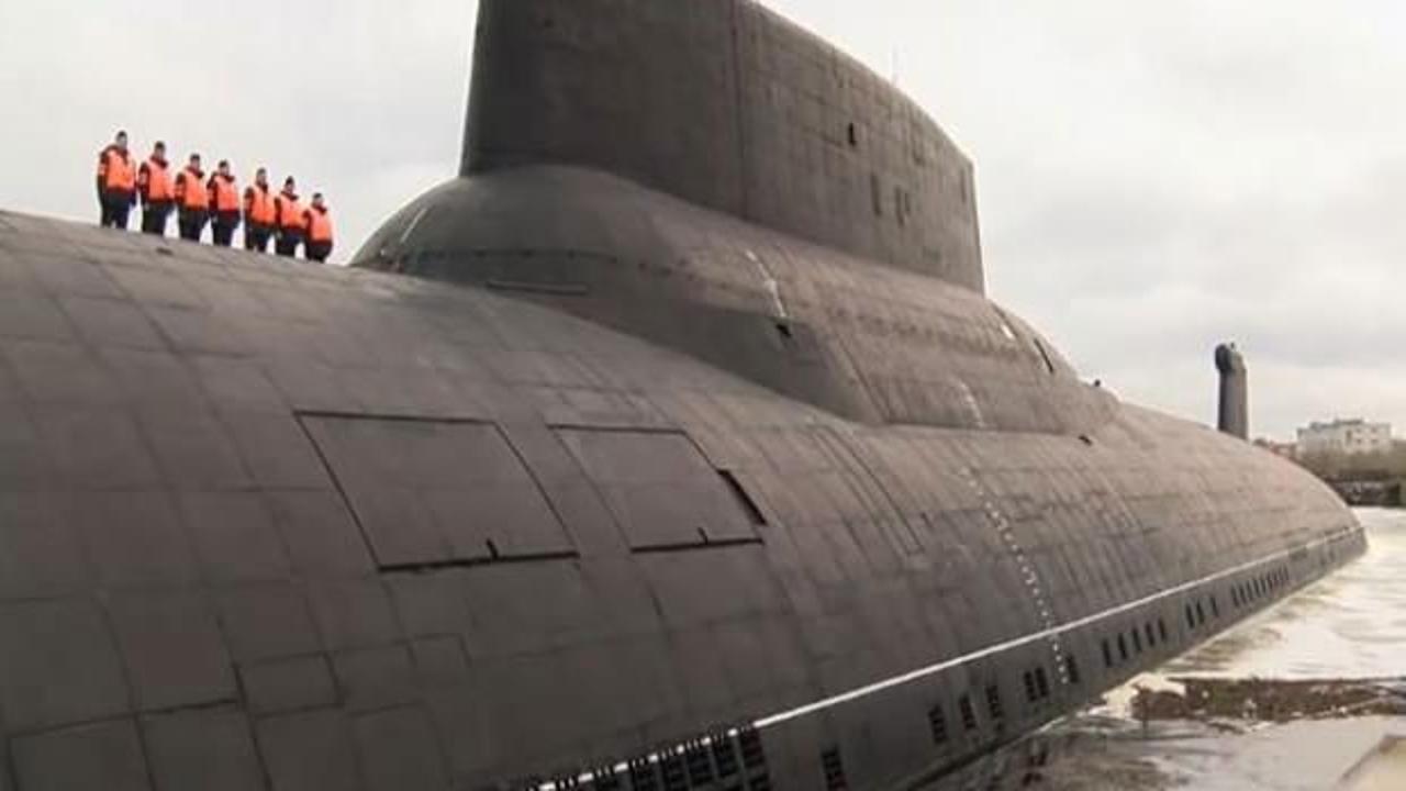 Dünyanın en büyük Rus denizaltısı emekliye ayrılıyor!