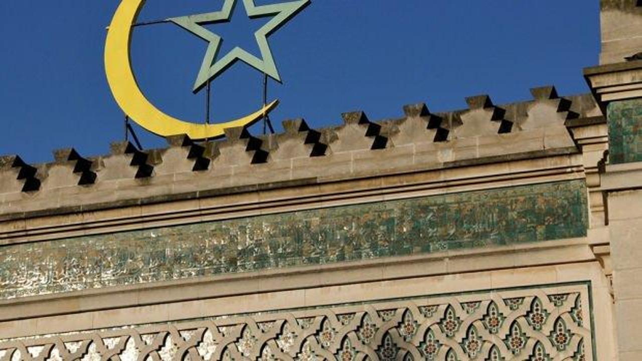 Fransa’daki İslami kuruluşlar: Macron‘a sunulan metin ötekileştirici