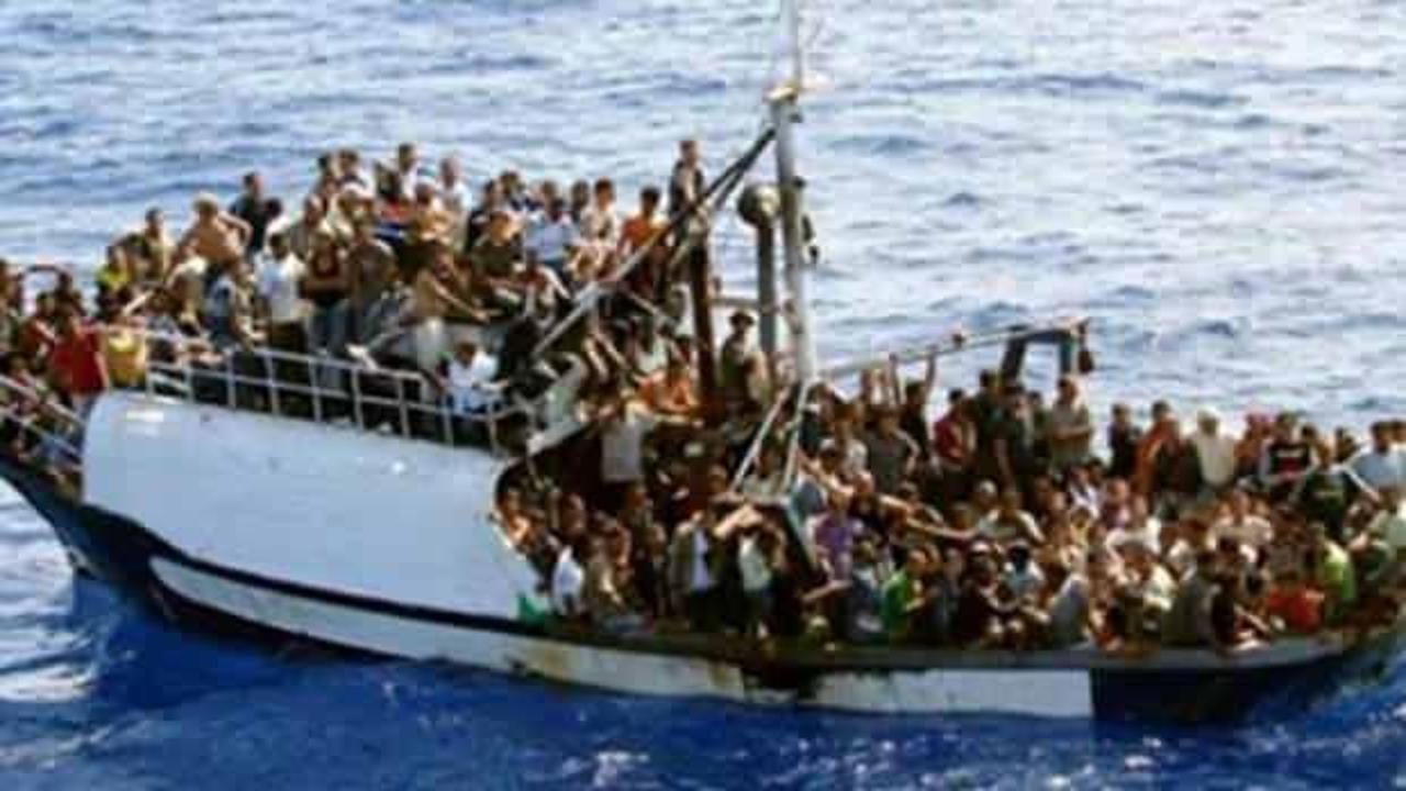 Göçmen teknesi alabora oldu: Çok sayıda ölü!