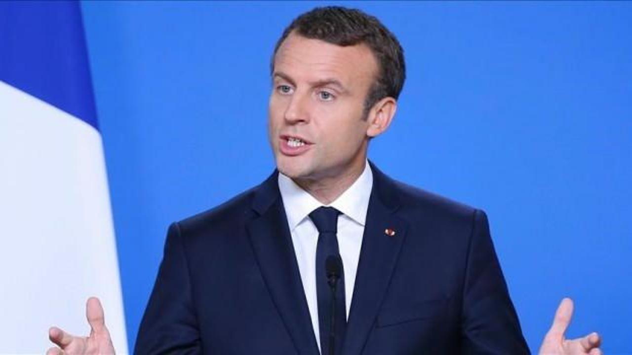 Macron'dan tehdit: Aşı diyenin istifasını isteyeceğim