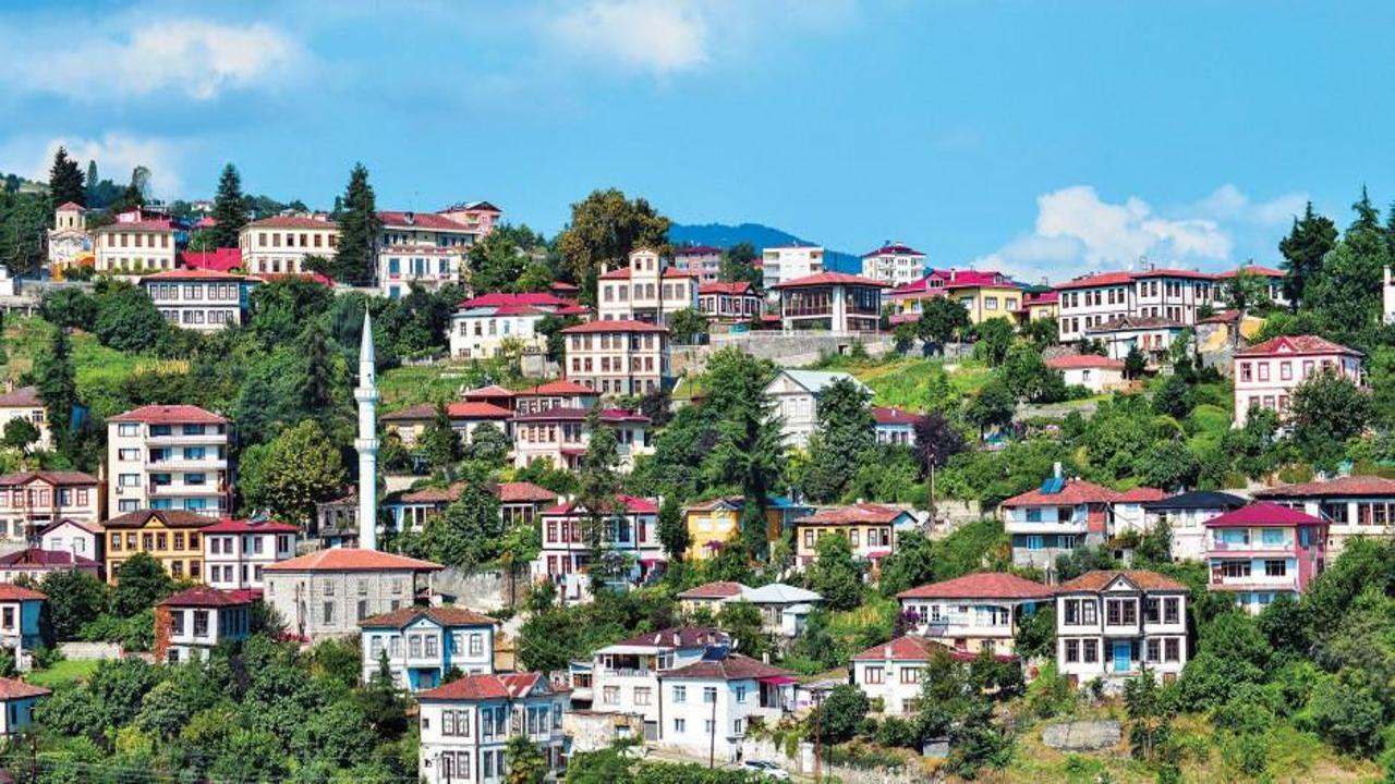 Trabzon'da tarihi Ortamahalle teleferikle de gezilecek