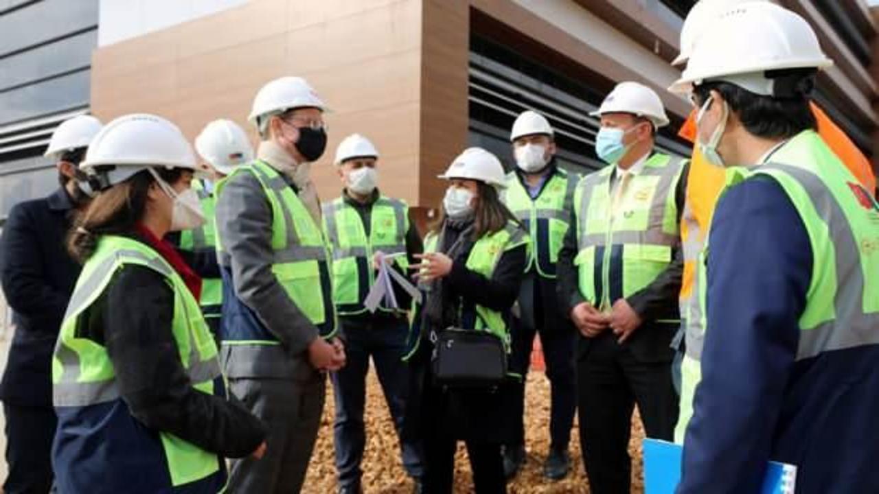 AB Büyükelçisi Landrut, Kilis'teki devlet hastanesi inşaatını ziyaret etti