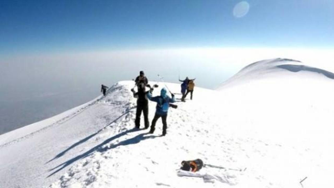 Ağrı Dağı tırmanışa a&ccedil;ılıyor