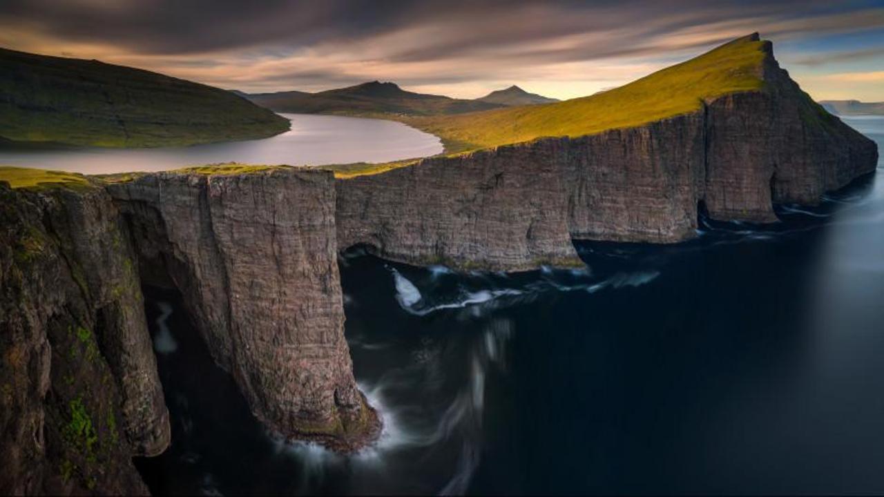 Dünyanın kuzey ucundaki Faroe Adaları'nda yer gök yeşil