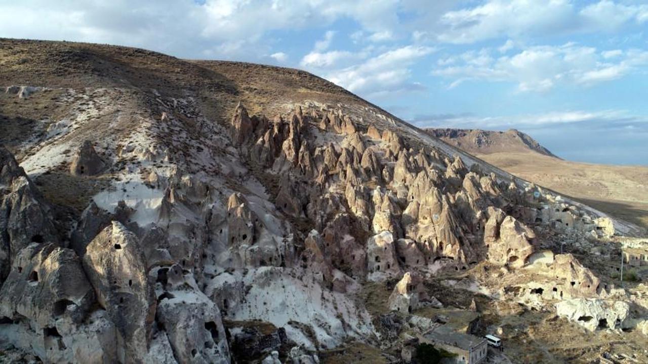 Kayseri'den Kapadokya'ya rakip peribacaları