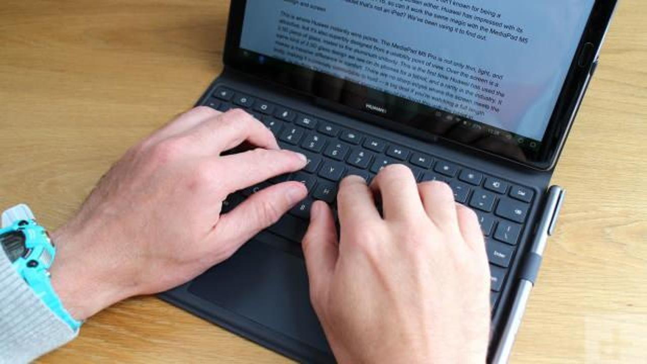 Laptop ve tablet satışları pandemide katlandı