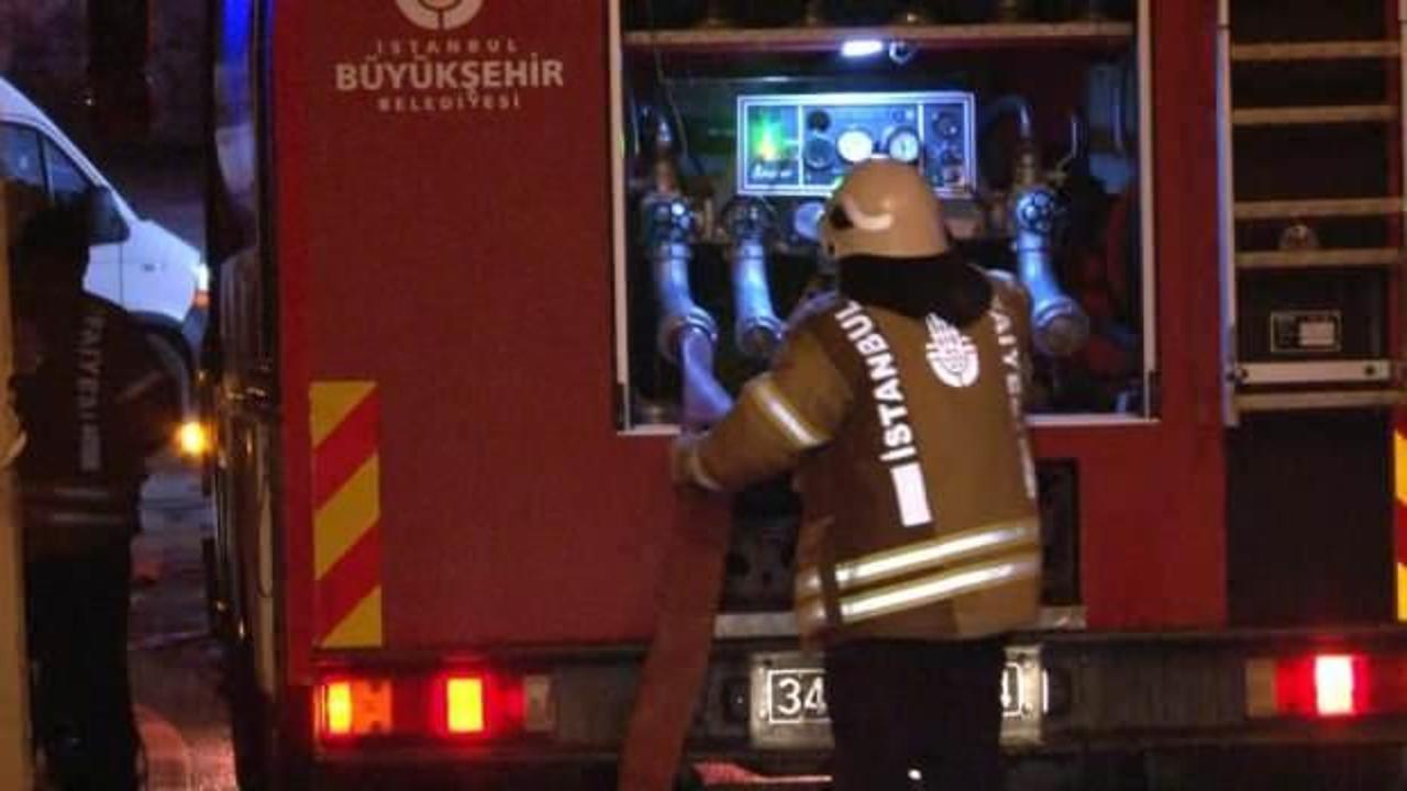 Bayrampaşa&rsquo;da oyuncak fabrikasında yangın paniği