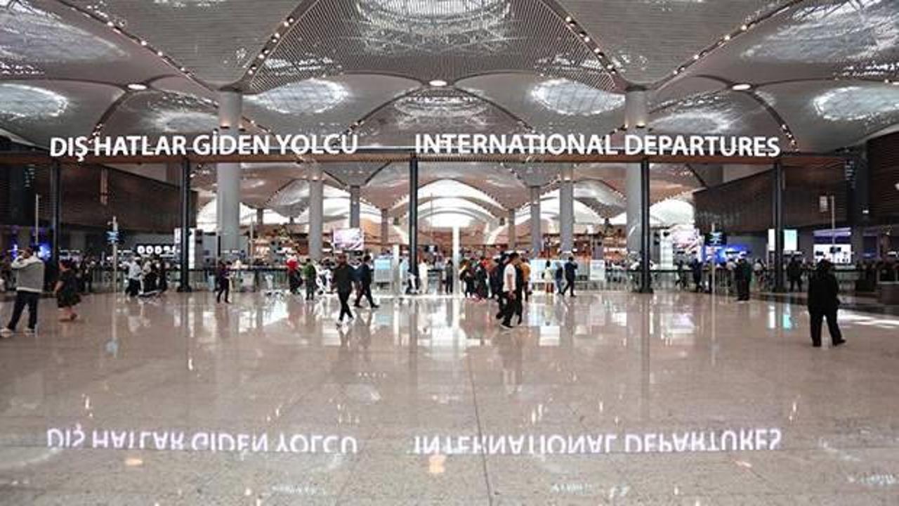 İstanbul Havalimanı'nda bir yolcu doğum yaptı