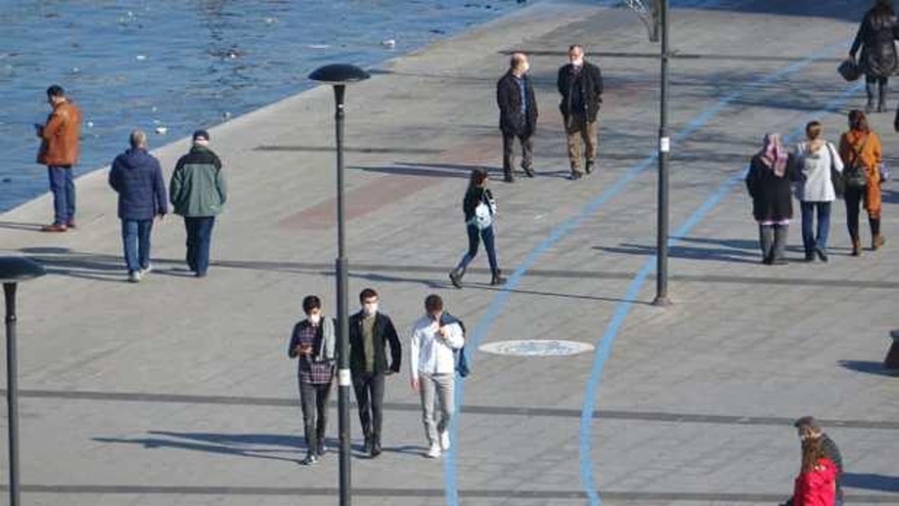 Prof. Dr. Alper Şener'den mutasyonlu vir&uuml;se karşı &ccedil;ift maske uyarısı