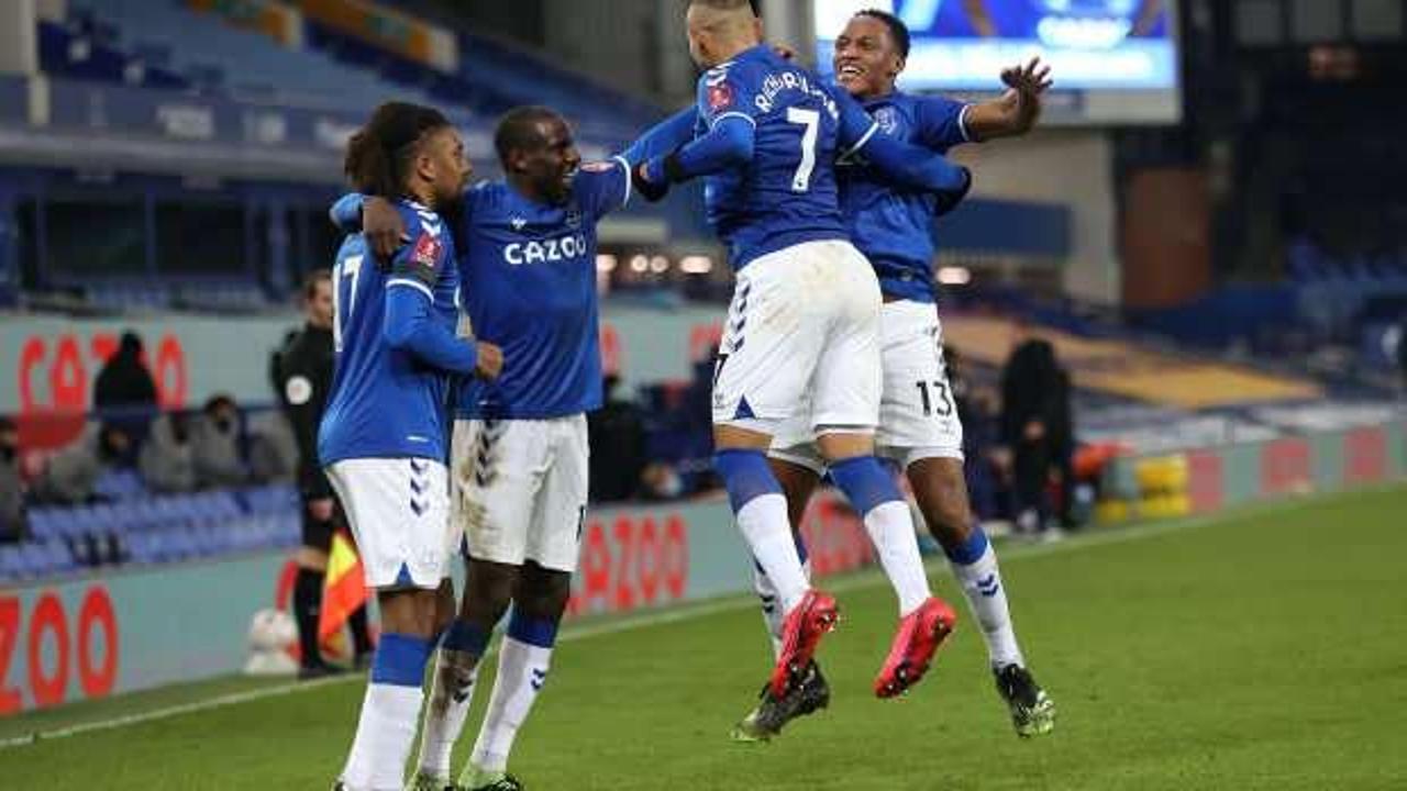 9 gollü maçta turu Everton geçti!