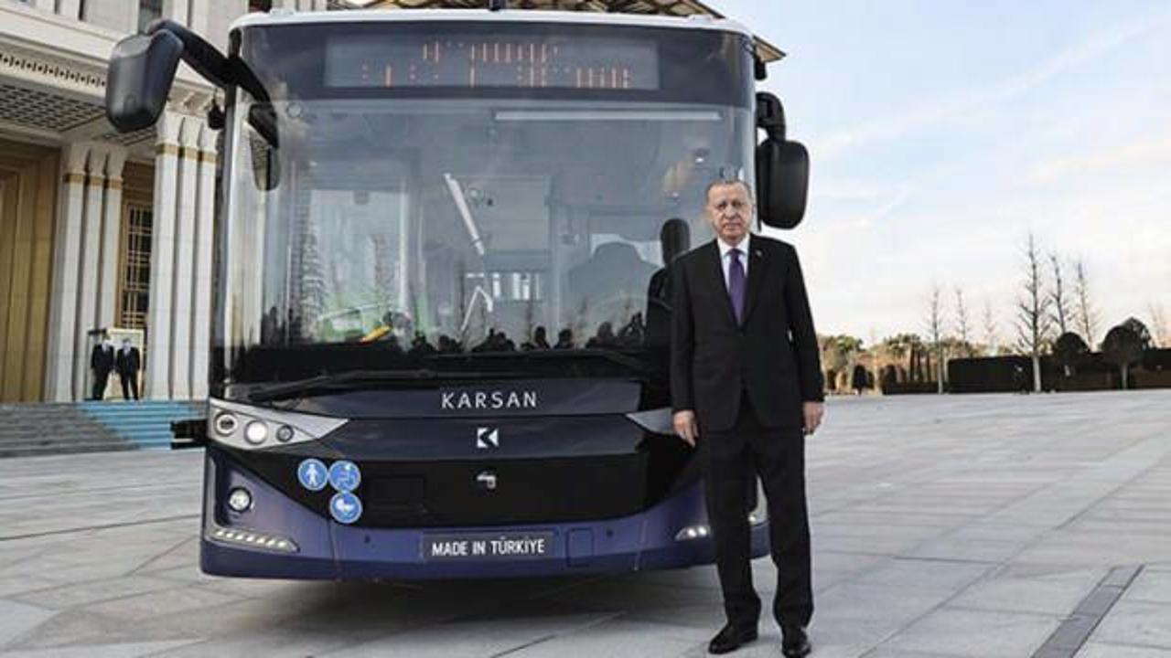Erdoğan'ın test ettiği elektrikli sürücüsüz otobüs, Bursa'da tanıtıldı