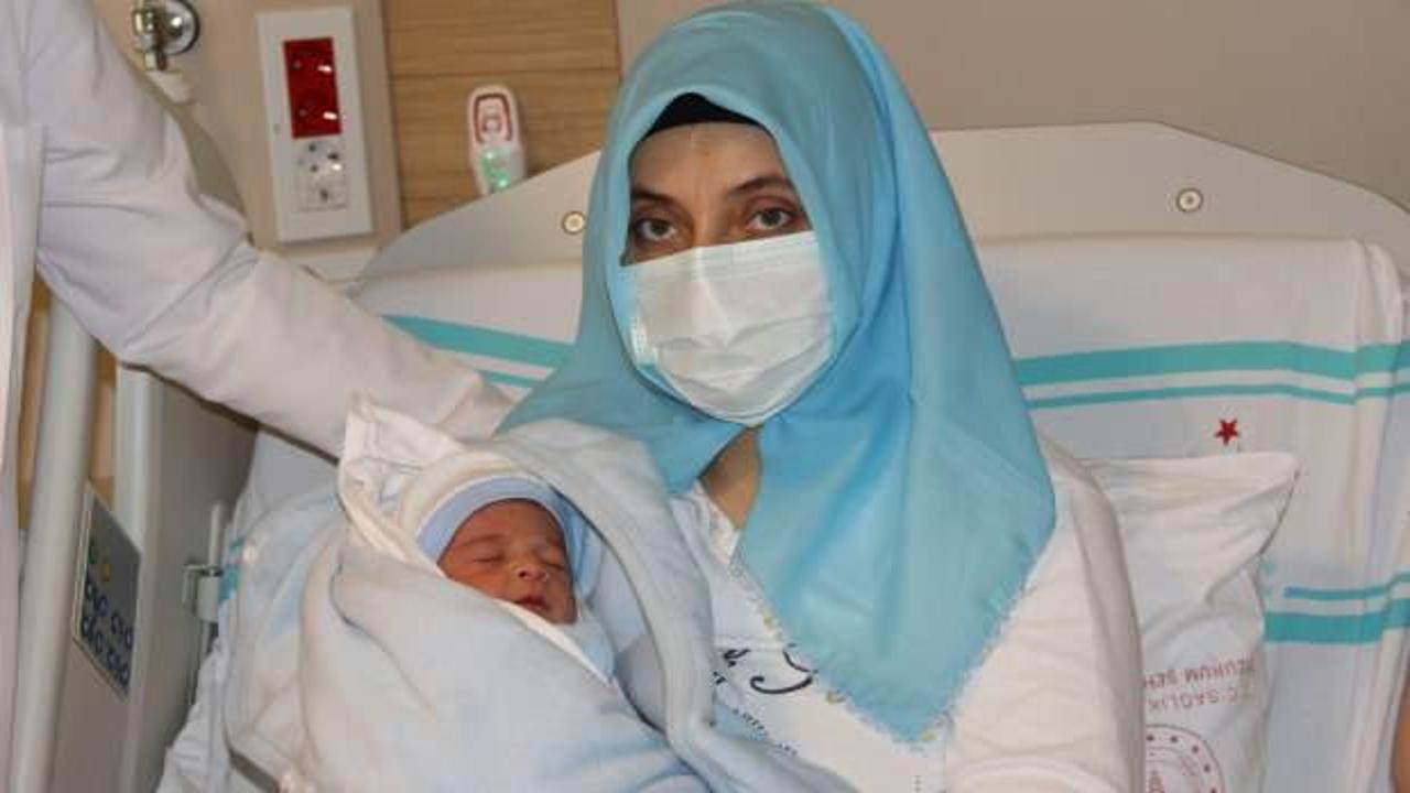 Erzurum'da bir ilk! Şehir Hastanesi'nde ilk defa suda doğum gerçekleşti