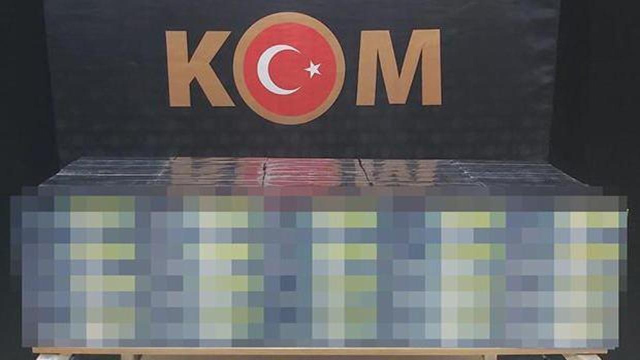 Hakkari'de 2 bin 900 paket kaçak sigara ele geçirildi