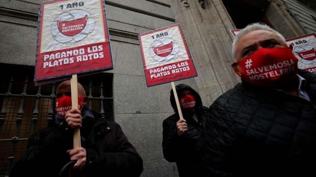İspanya'da sendikalar, asgari ücret eylemi yaptı