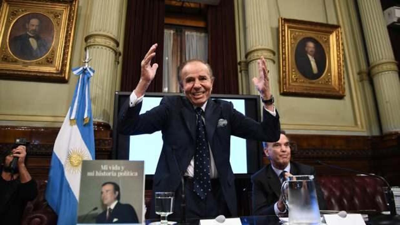 Eski Arjantin Devlet Başkanı Carlos Menem toprağa verildi