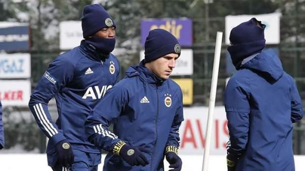 Fenerbahçe'de Pelkas takımla çalışmalara başladı