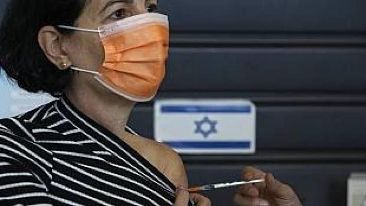 İsrail BioNTech aşısının etki oranını açıkladı