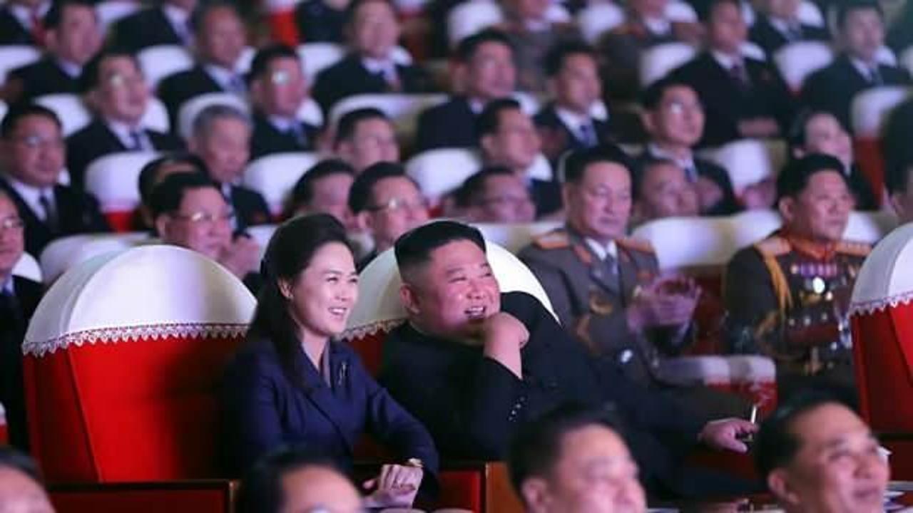 Kuzey Kore lideri Kim Jong-un’un eşi Ri Sol-ju bir yıl aradan sonra ortaya çıktı!