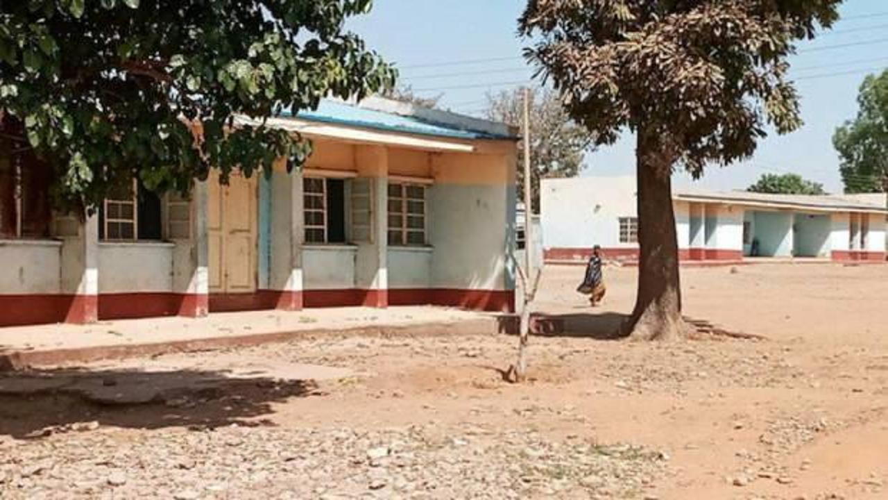 Nijerya'da yatılı okula saldırı