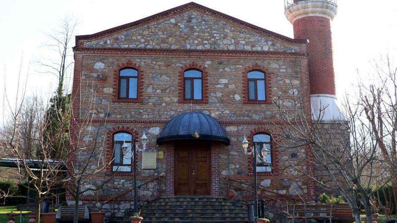 Sultan 2. Abd&uuml;lhamid Han'ın yaptırdığı cami yıllara meydan okuyor