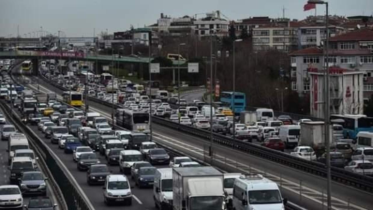 Ocak ayında trafiğe katılan taşıt sayısı yüzde 37,5 arttı