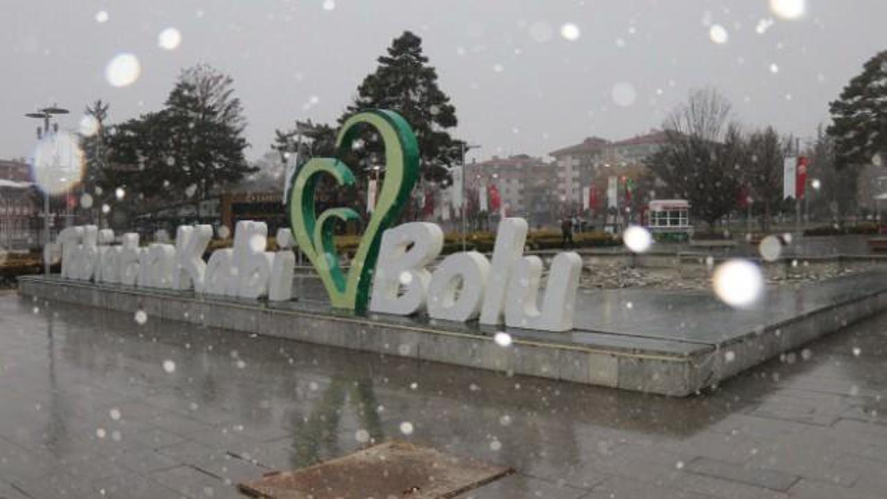 Bolu'da kar yağışı başladı