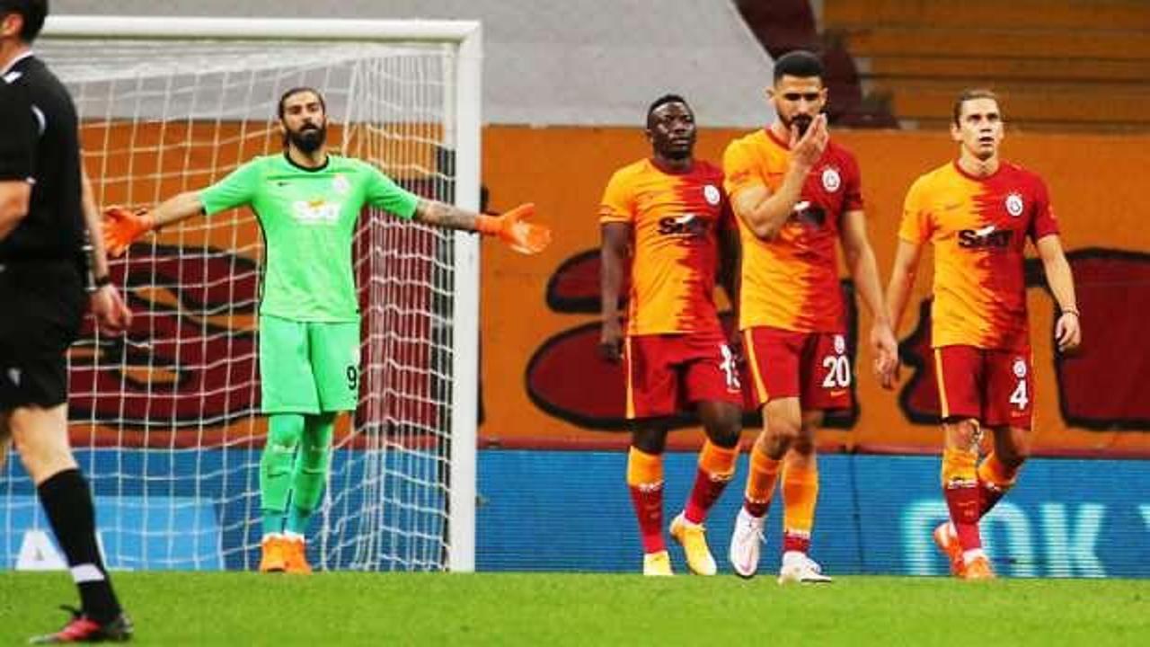 Galatasaray'da ayrılacak ilk isim!
