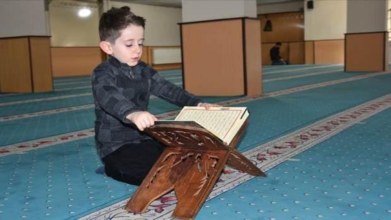 Henüz 4 yaşındayken Kuran-ı Kerim'i hatmeden minik Abdulselam'in yaşından büyük başarısı!